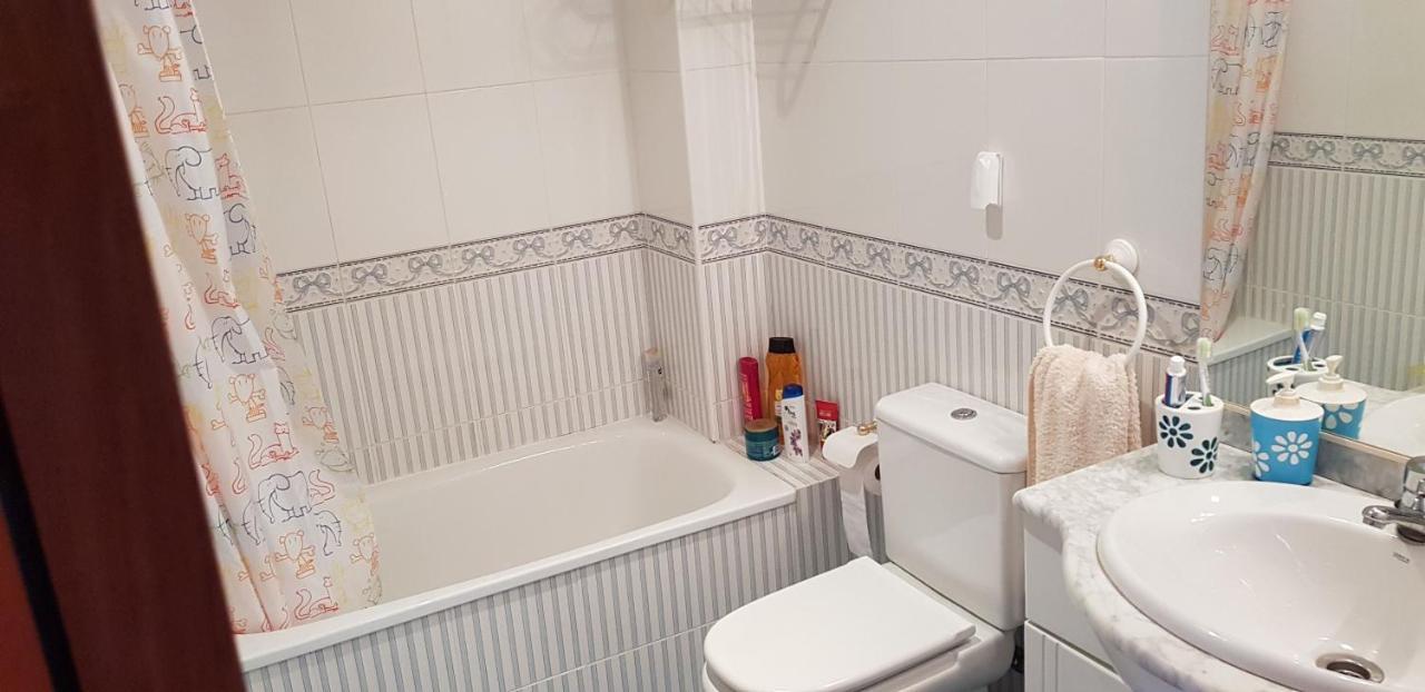 Piso Exterior A Escasos Metros De La Playa Panadeira Con Plaza De Garaje Lejlighed Sanxenxo Eksteriør billede